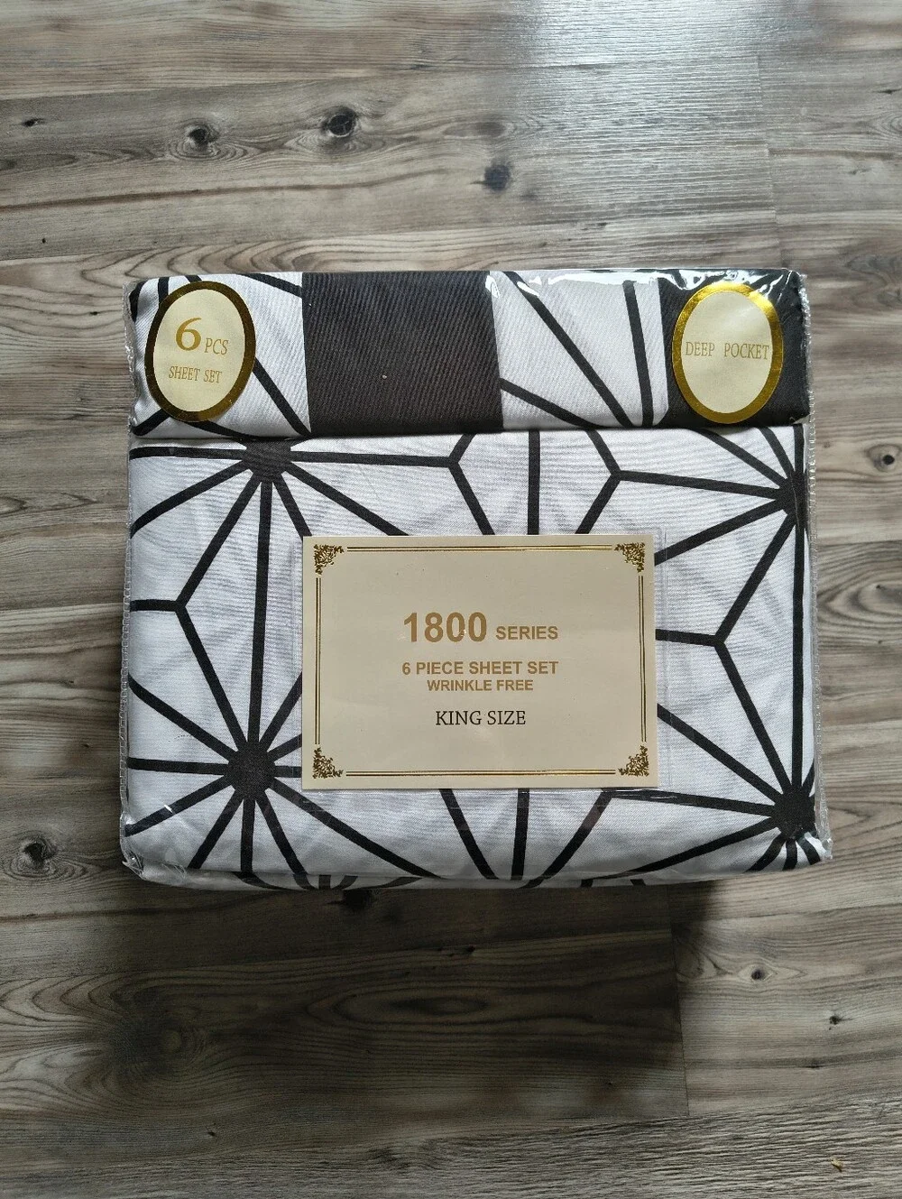 Geometric Print King Size 6-Piece Sheet Set - Black & White